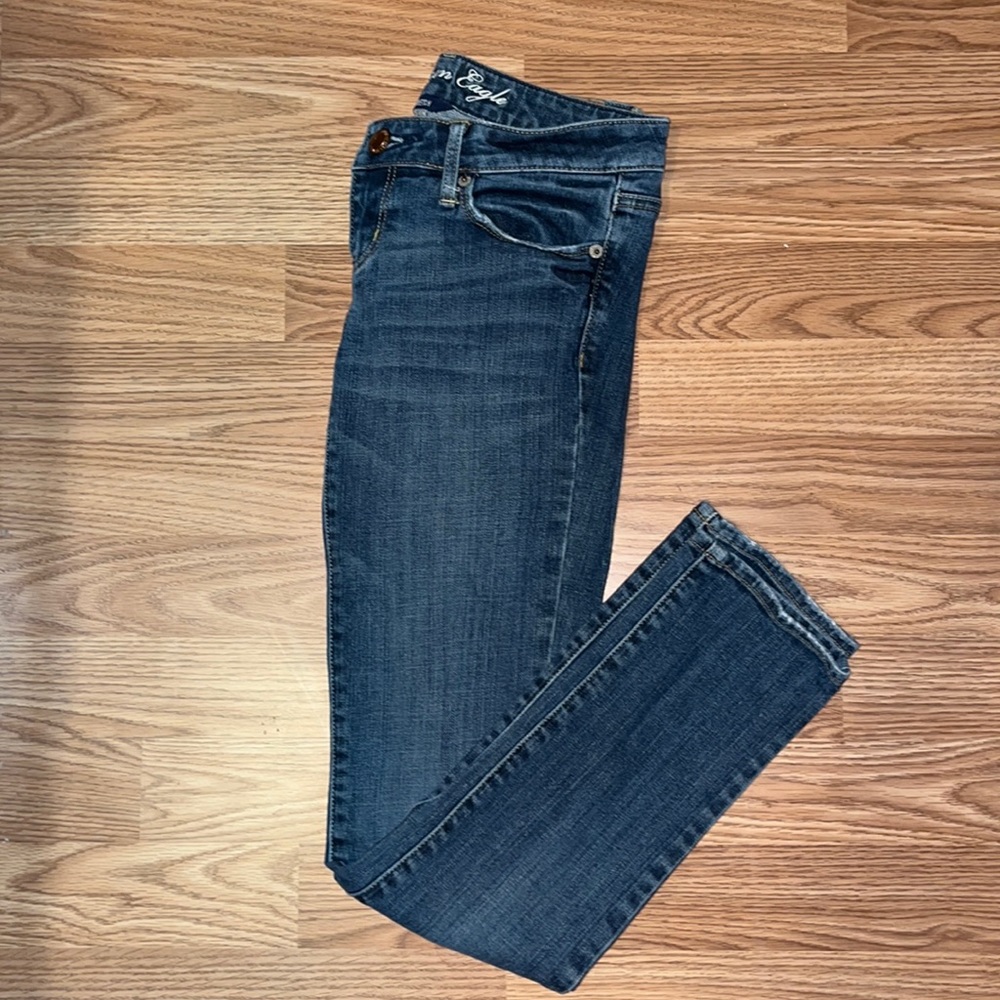 American Eagle Stretch skinny jeans.